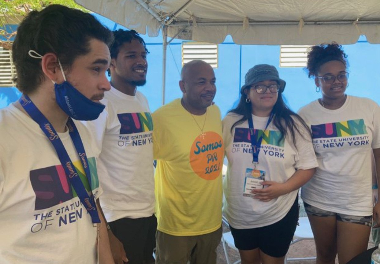 HVCC EOP student Stefan Warner, UAlbany EOP student Omahri Sturdivant, New York State Assembly Speaker Carl E. Heastie, HVCC EOP student Astrid Fuentes-Dimas and UAlbany EOP student Ashlye Reyes pose for a photograph in Puerto Rico.