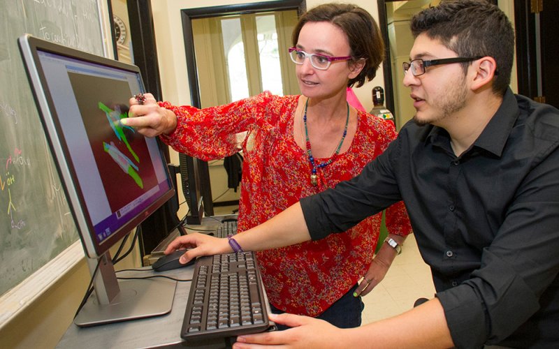 Annalisa Scimemi, pictured with a SUNY Oneonta student who interned in her lab in 2017, received over a million dollars from the NSF to answer a fundamental question in neuroscience.